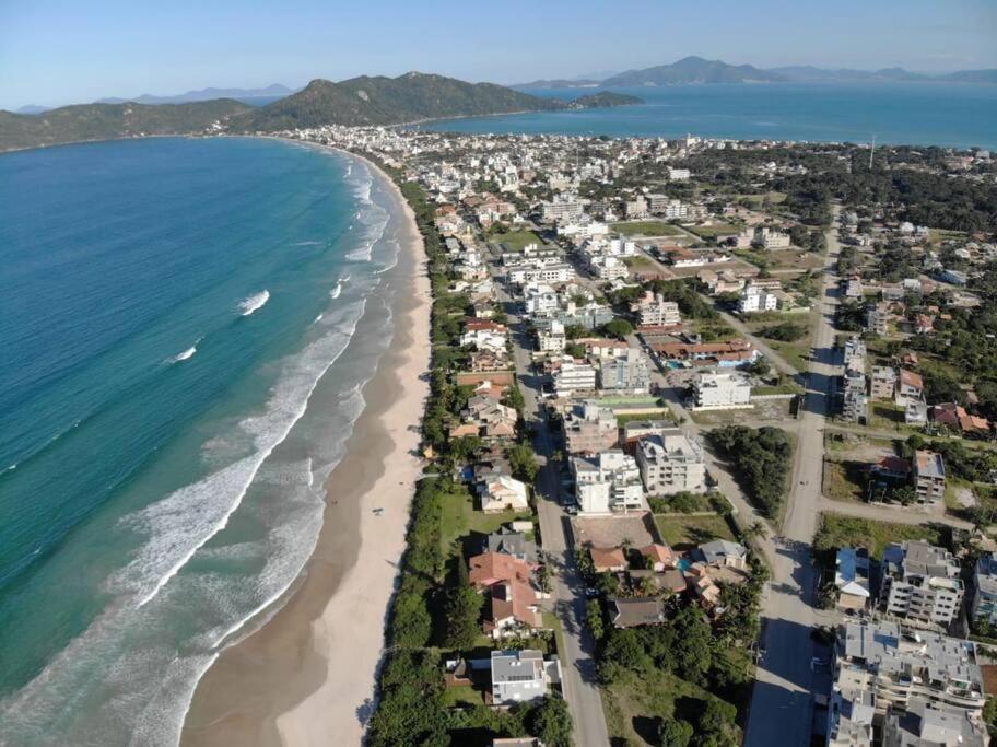 Apartamento Lindo Na De Mariscal Pe Na Areia Bombinhas