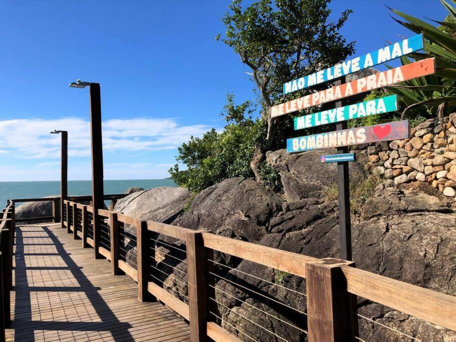 Lindo Na De Mariscal Pe Na Areia *