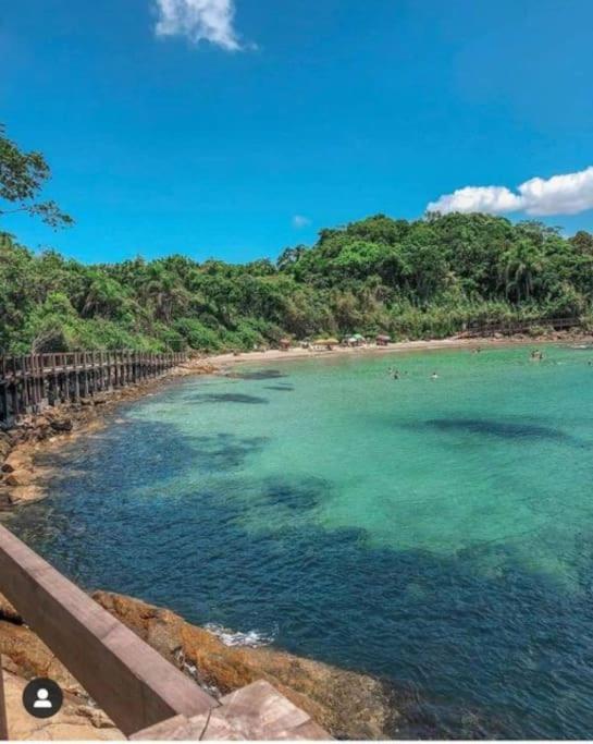 Lindo Na De Mariscal Pe Na Areia Bombinhas