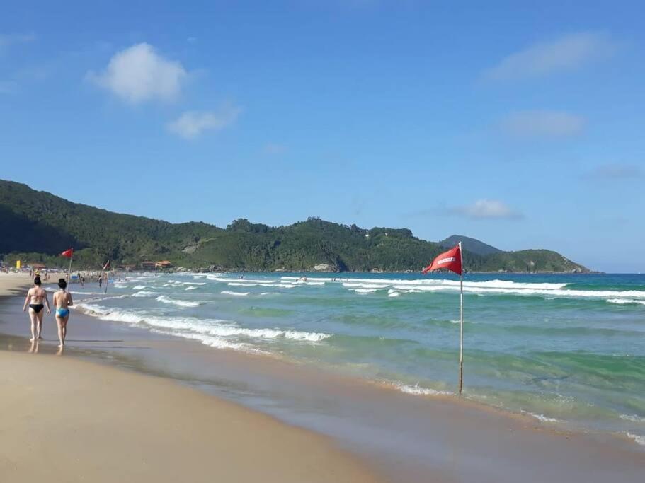 Lindo Na De Mariscal Pe Na Areia Apartment